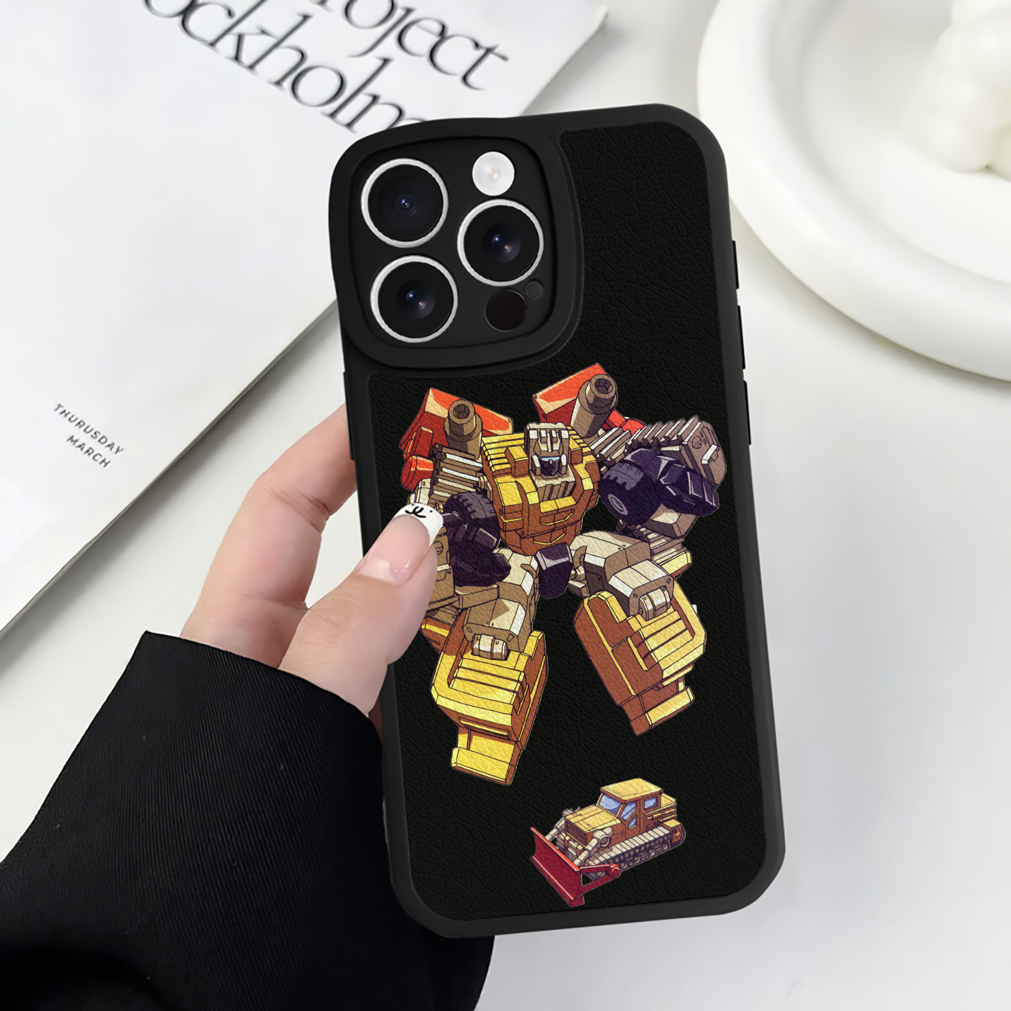 （画像用）  【iPhone 16シリーズ対応】シリコンスマホケース（レザー調） 材質：シリコン